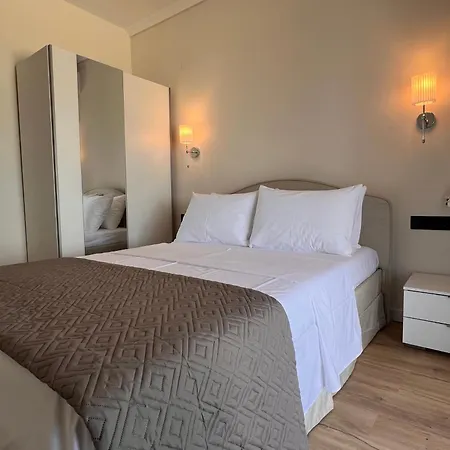 Thalassa Living Beachfront Sea View Peraía