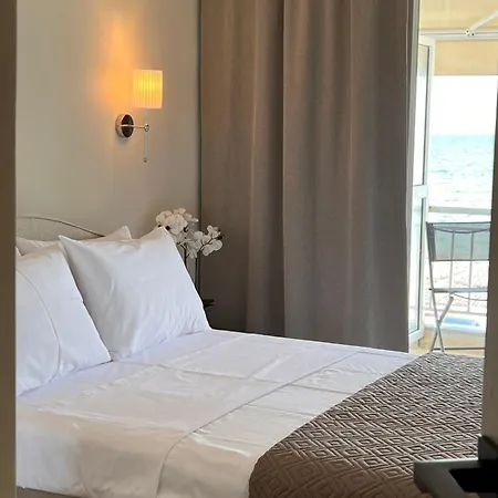 Appartement Thalassa Living Beachfront Sea View Peraía